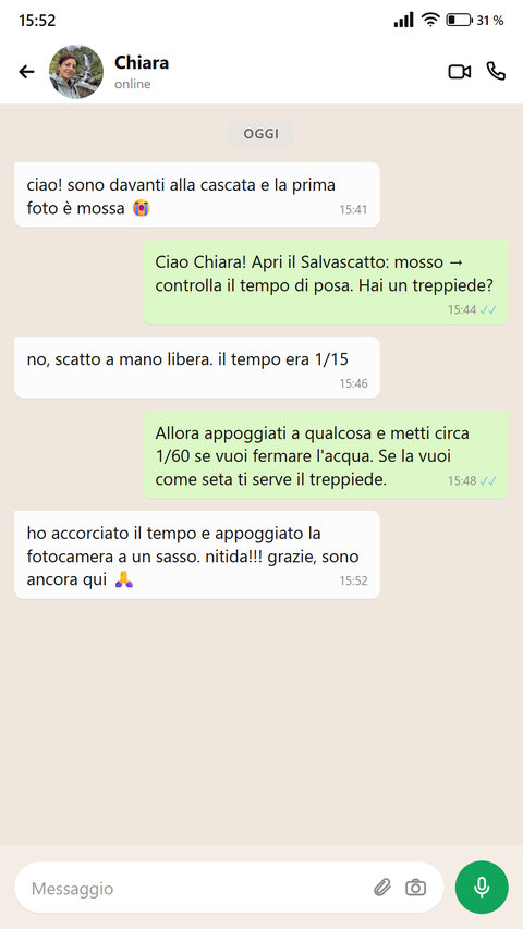 Una persona scrive che grazie al Salvascatto ha corretto subito una foto mossa